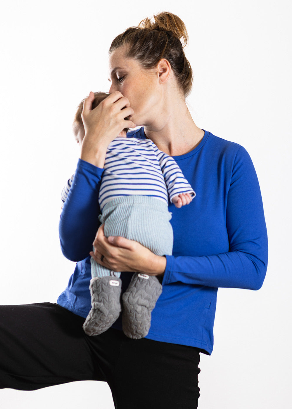 Modré kojicí tričko s dlouhým rukávem