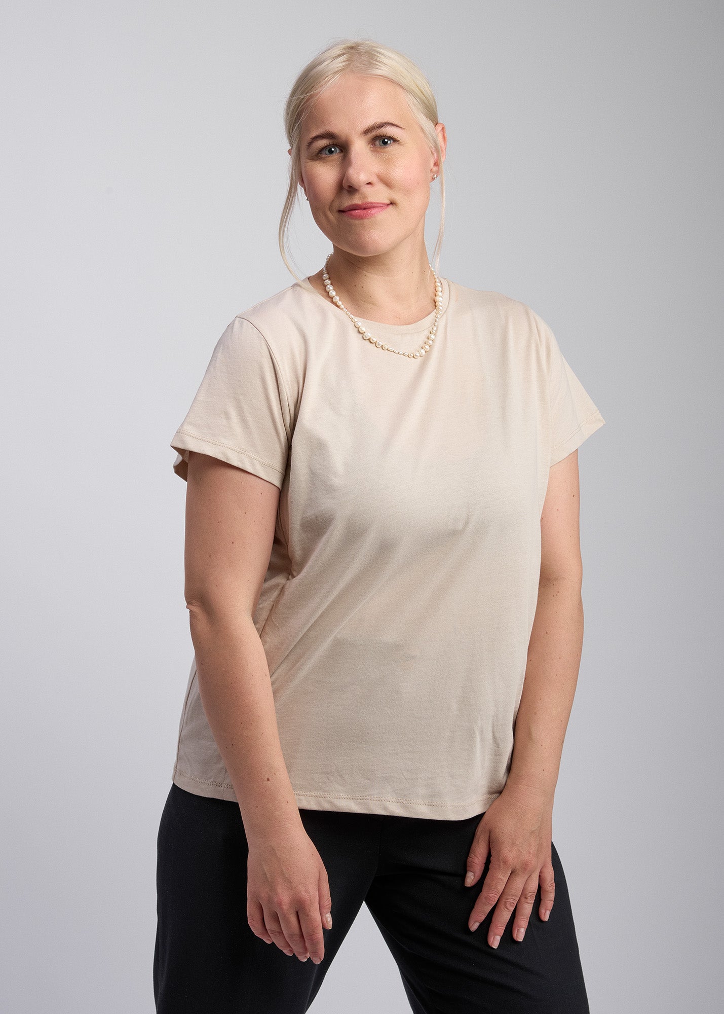 Béžové kojicí tričko z organické bavlny