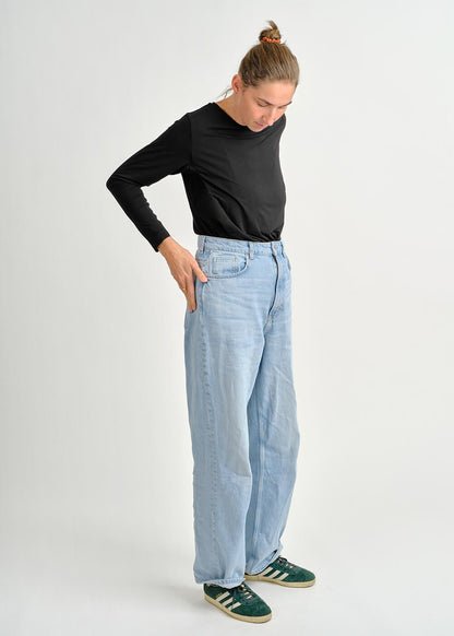 Kojicí tričko s dlouhým rukávem z bambusu – černé