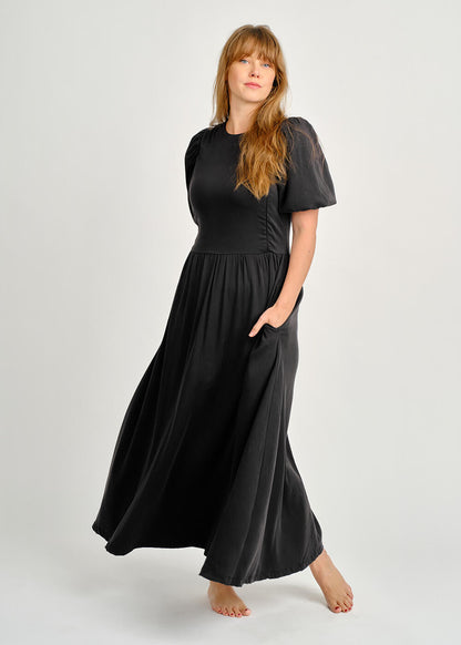 Kojicí šaty Jenu – černé Sandwash