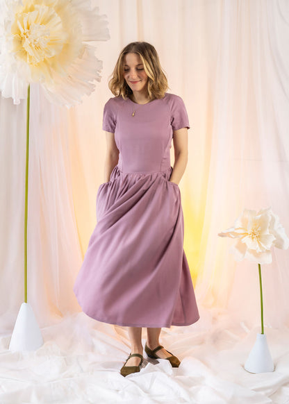 Mothermood – růžové kojicí šaty